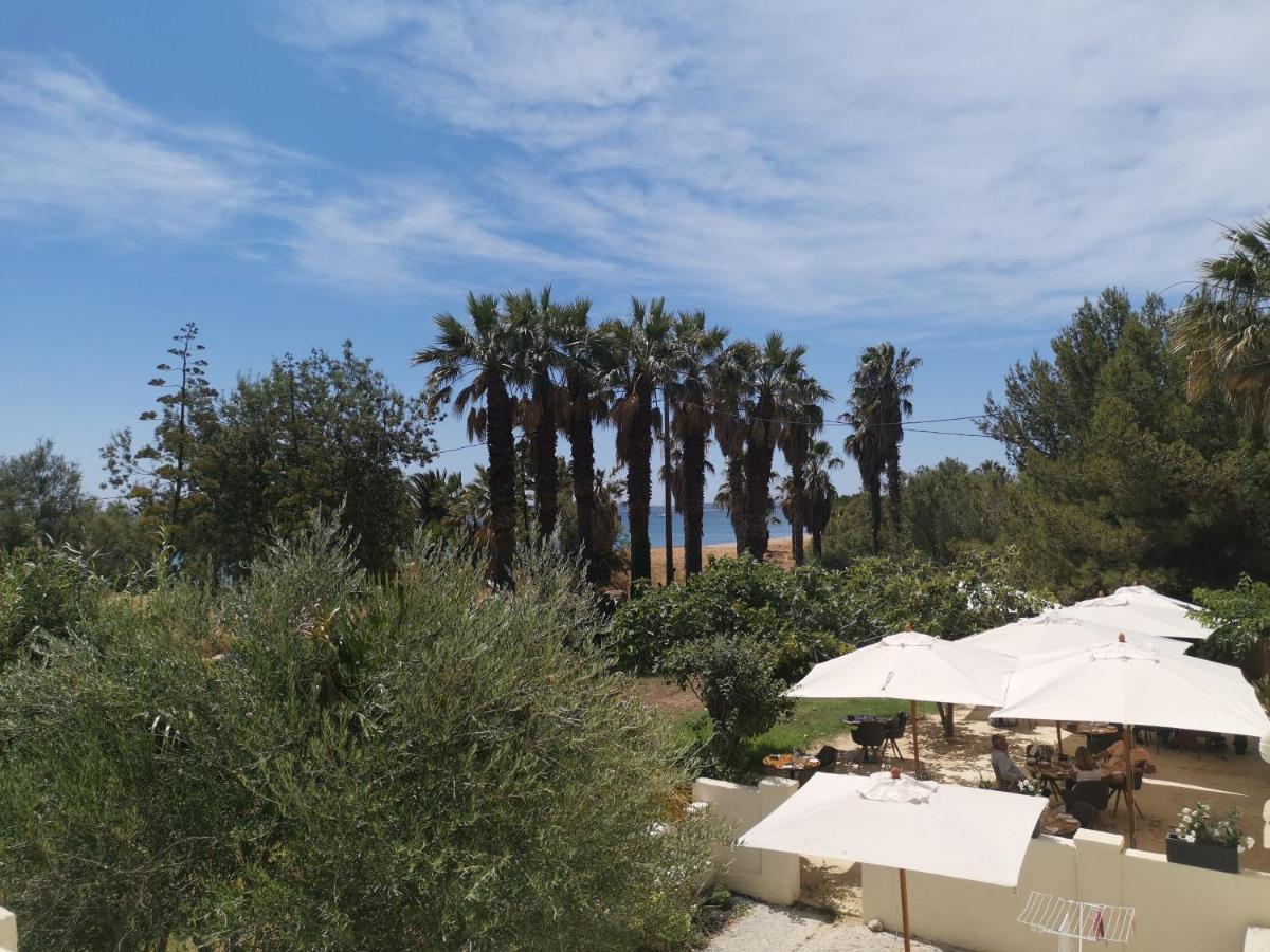 Hotel De La Mer Hyeres Bagian luar foto